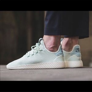 Adidas x Pharrell Tennis HU